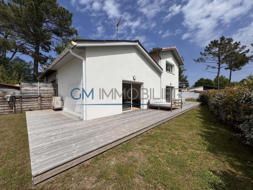 BUREAU OU LOCAL PROFESSIONNEL A LOUER SOORTS-HOSSEGOR